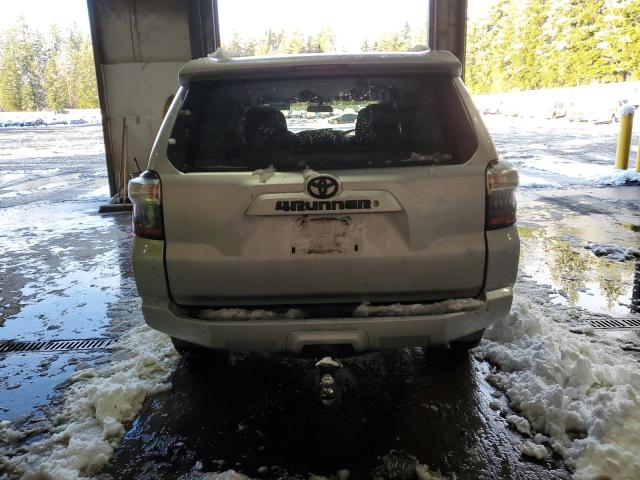 Photo 6 from auction – 2015 TOYOTA 4RUNNER SR with VIN JTEBU5JR4F5244782