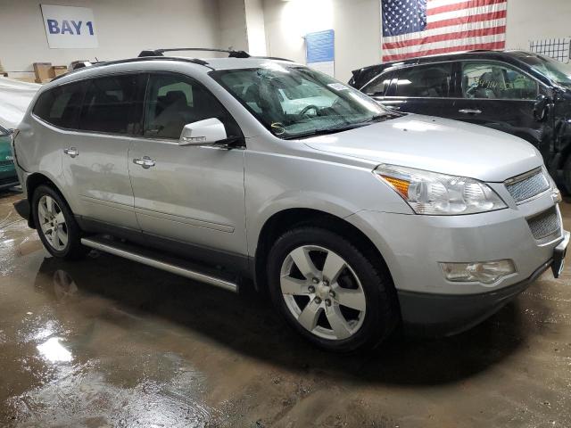 Photo 4 from auction – 2011 CHEVROLET TRAVERSE L with VIN 1GNKRGED5BJ403088
