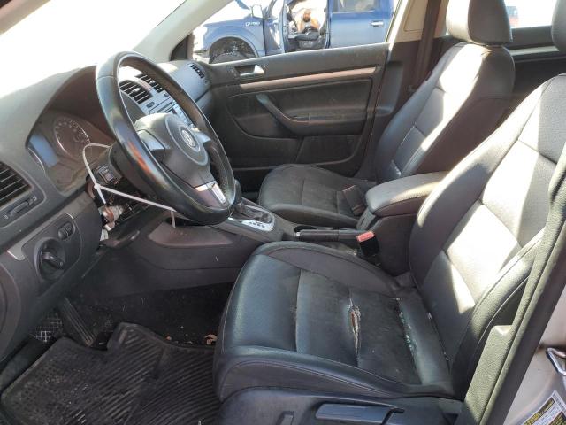 Photo 7 from auction – 2010 VOLKSWAGEN JETTA LIMI with VIN 3VWAZ7AJ1AM095920