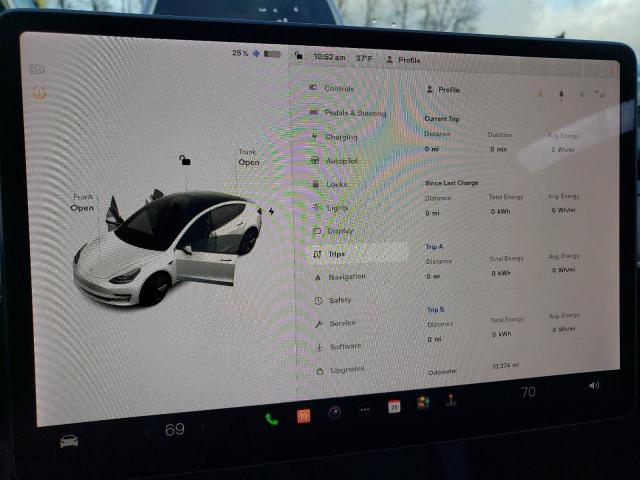 Photo 9 from auction – 2022 TESLA MODEL 3 with VIN 5YJ3E1EB5NF222167