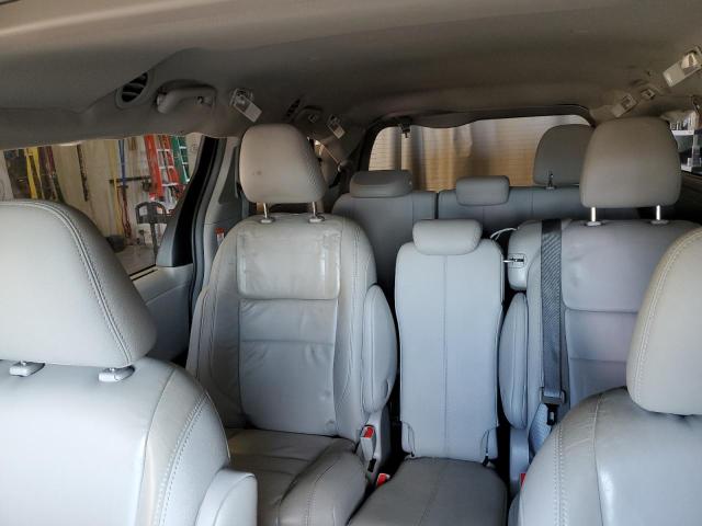 Photo 10 from auction – 2016 TOYOTA SIENNA XLE with VIN 5TDYK3DC3GS734027