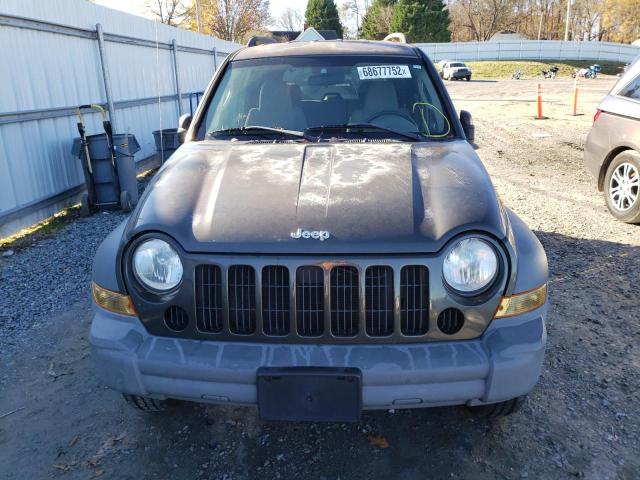 Photo 5 from auction – 2005 JEEP LIBERTY SP with VIN 1J4GL48K25W611147