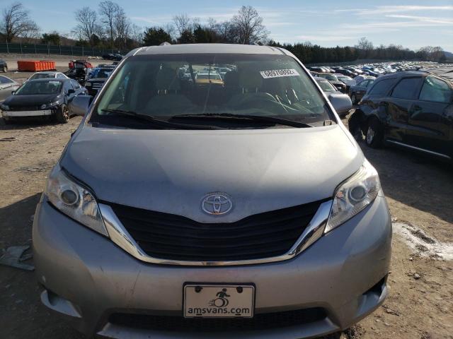 Photo 5 from auction – 2014 TOYOTA SIENNA LE with VIN 5TDKK3DC6ES484947