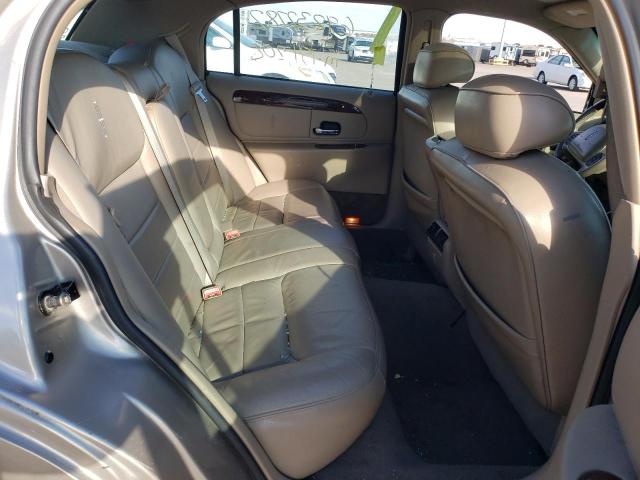 Photo 10 from auction – 2002 LINCOLN TOWN CAR S with VIN 1LNHM82W92Y632079