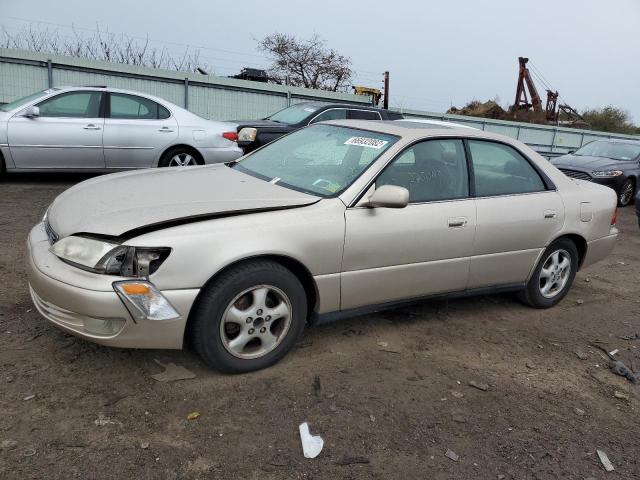 LEXUS ES 300 1997 with VIN JT8BF22G2V0030037 - Photo from auction