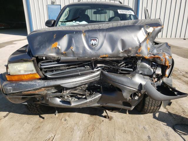 Photo 12 from auction – 2002 DODGE DURANGO SP with VIN 1B4HR38N12F211540