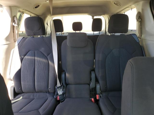 Photo 10 from auction – 2017 CHRYSLER PACIFICA T with VIN 2C4RC1BGXHR770951
