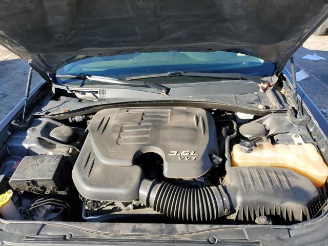 Photo 11 from auction – 2015 CHRYSLER 300C with VIN 2C3CCAKG6FH838367