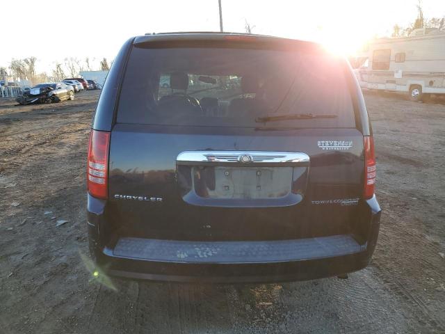 Photo 6 from auction – 2010 CHRYSLER TOWN & COU with VIN 2A4RR5D1XAR141334