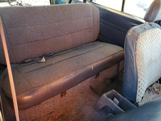 Photo 11 from auction – 1986 TOYOTA 4RUNNER RN with VIN JT4RN62D1G0012437