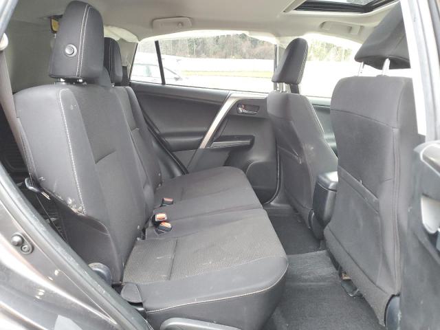 Photo 11 from auction – 2017 TOYOTA RAV4 XLE with VIN JTMRFREV0HJ121180