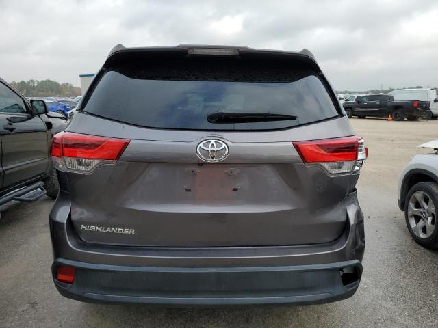 Foto 6 de la subasta – 2019 TOYOTA HIGHLANDER con VIN 5TDZZRFH0KS309840