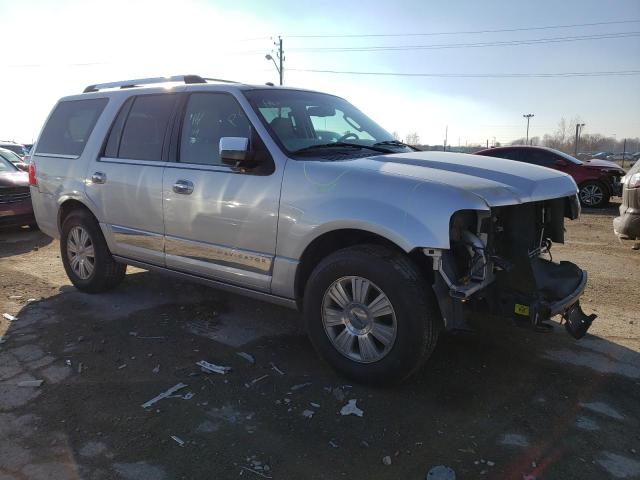 Photo 4 from auction – 2010 LINCOLN NAVIGATOR with VIN 5LMJJ2J55AEJ07212