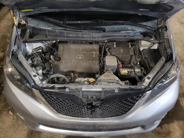 Photo 12 from auction – 2013 TOYOTA SIENNA SE with VIN 5TDXK3DC8DS337324