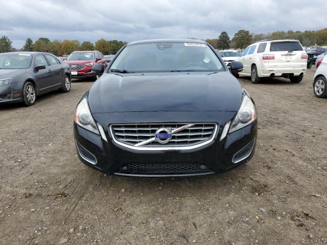 Photo 5 from auction – 2013 VOLVO S60 T6 with VIN YV1902FH4D2182337