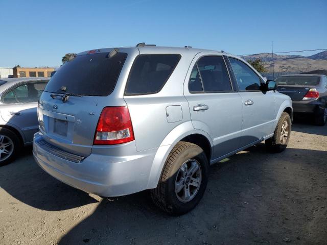 Photo 3 from auction – 2004 KIA SORENTO EX with VIN KNDJD733145310769