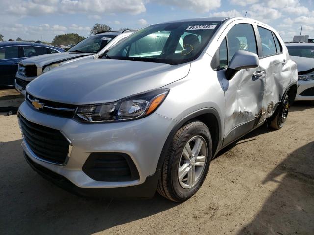 CHEVROLET TRAX LS 2020 with VIN KL7CJKSB6LB037337 - Photo from auction