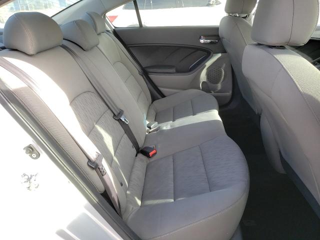 Photo 10 from auction – 2016 KIA FORTE LX with VIN KNAFK4A6XG5536477