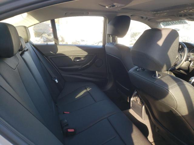 Photo 10 from auction – 2017 BMW 320 I with VIN WBA8E1G30HNU18421