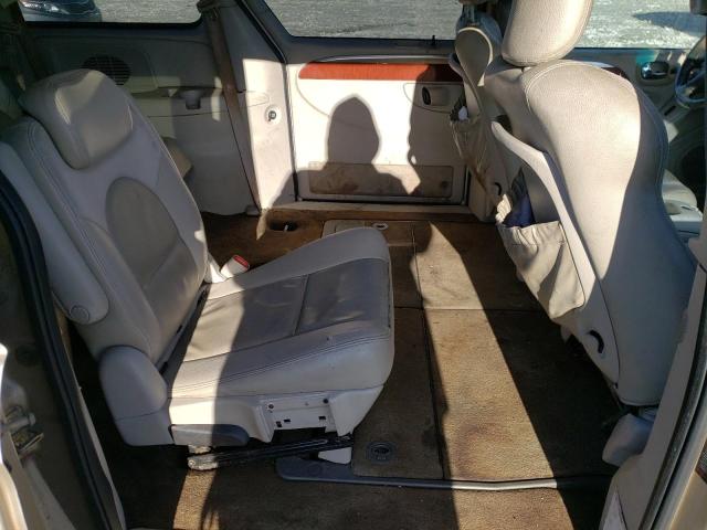 Photo 11 from auction – 2005 CHRYSLER TOWN & COU with VIN 2C8GP64L55R474006