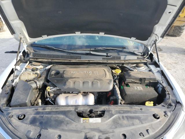 Photo 11 from auction – 2016 CHRYSLER 200 LIMITE with VIN 1C3CCCAB5GN184391