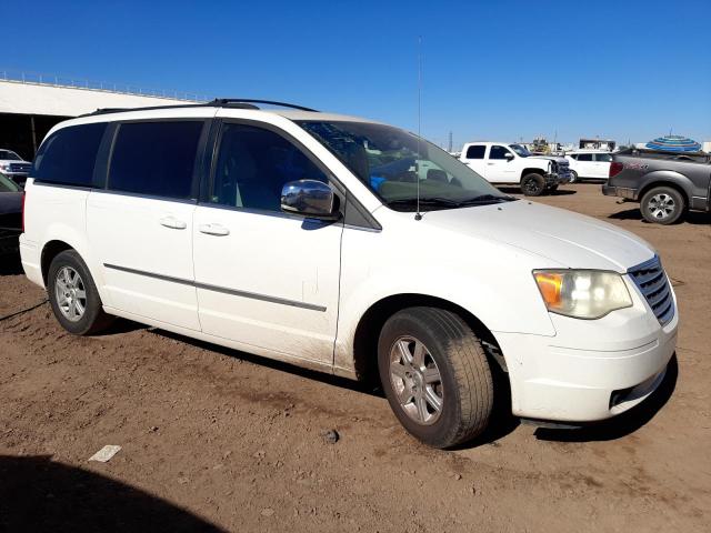 Photo 4 from auction – 2010 CHRYSLER TOWN & COU with VIN 2A4RR8DX8AR495634