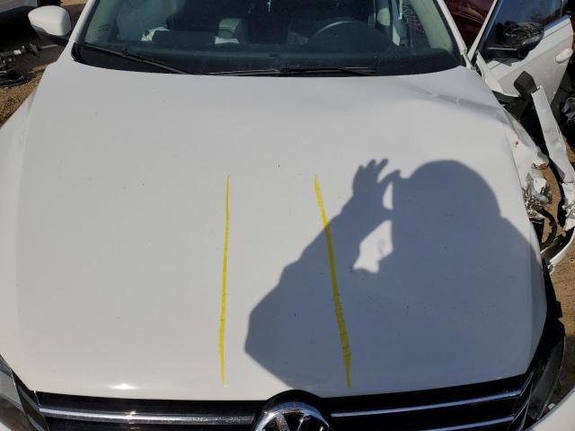 Photo 11 from auction – 2014 VOLKSWAGEN PASSAT SE with VIN 1VWBS7A31EC046590
