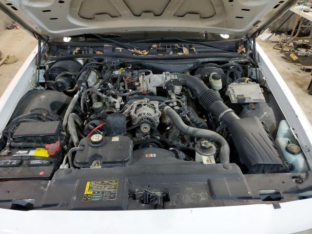 Photo 11 from auction – 2005 FORD CROWN VICT with VIN 2FAHP71W15X163961