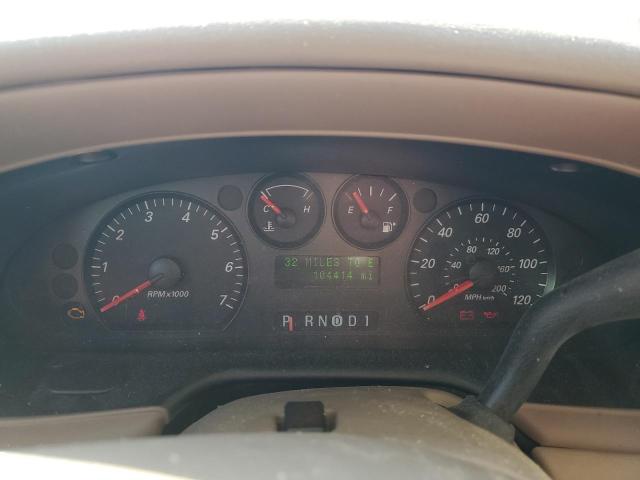Photo 9 from auction – 2005 FORD TAURUS SE with VIN 1FAFP53U85A196410