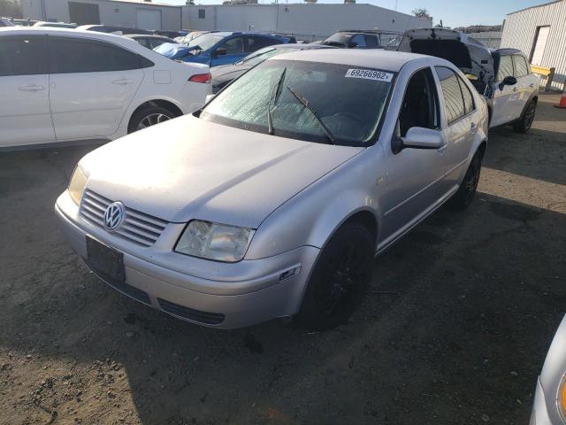 VOLKSWAGEN JETTA GL 2000 with VIN 3VWRC29M6YM096464 - Photo from auction