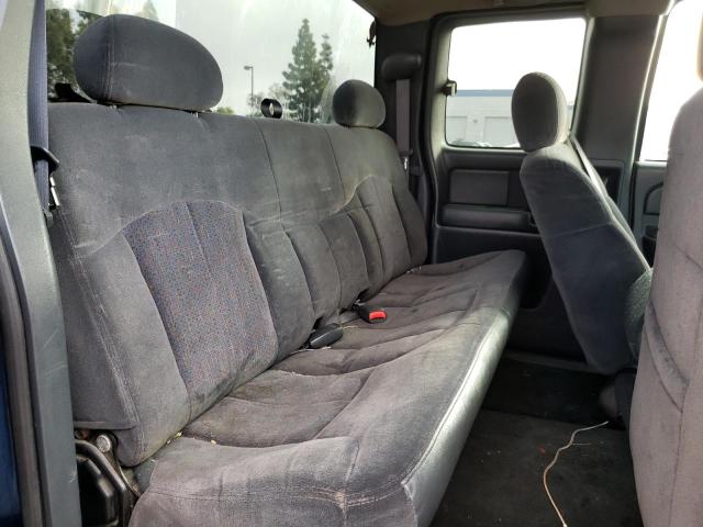 Photo 10 from auction – 2001 CHEVROLET SILVERADO with VIN 2GCEC19V511320079