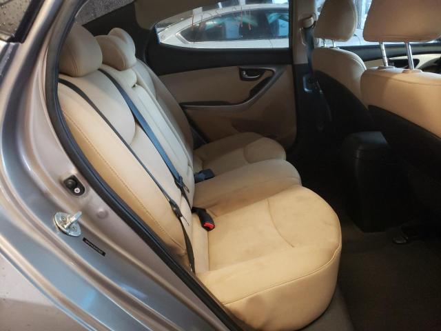 Photo 10 from auction – 2012 HYUNDAI ELANTRA GL with VIN 5NPDH4AE8CH070932
