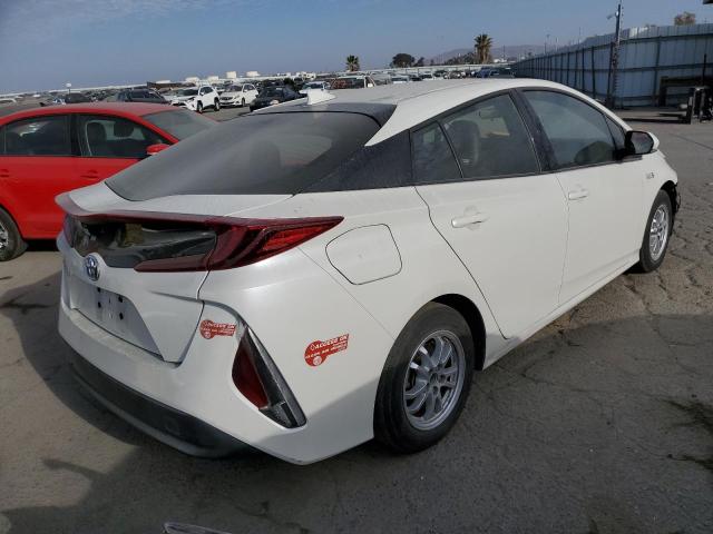 Photo 3 from auction – 2017 TOYOTA PRIUS PRIM with VIN JTDKARFP6H3004031
