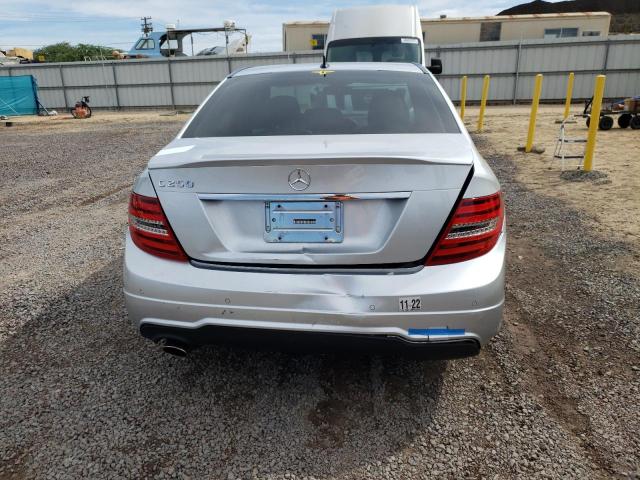 Photo 6 from auction – 2013 MERCEDES-BENZ C 250 with VIN WDDGF4HB0DA804329