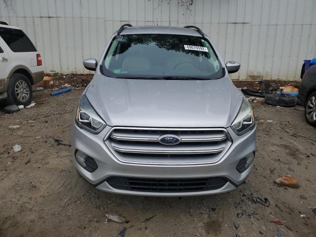 Photo 5 from auction – 2017 FORD ESCAPE SE with VIN 1FMCU0GD3HUC18461