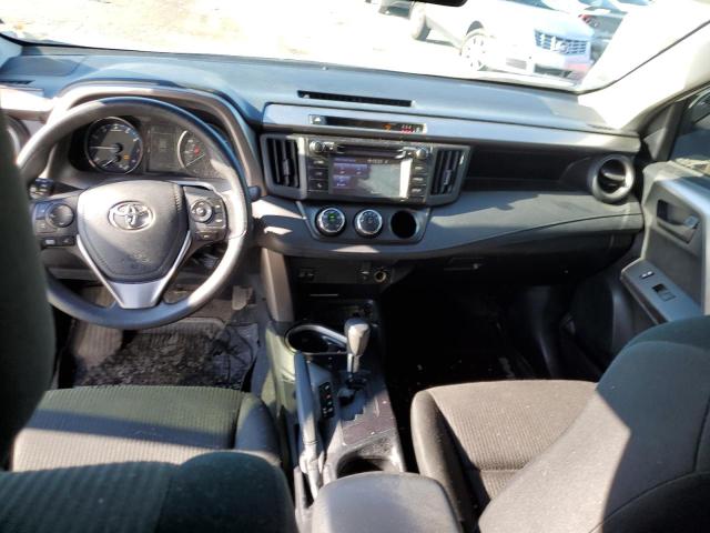 Photo 8 from auction – 2018 TOYOTA RAV4 LE with VIN JTMBFREV6JJ727607