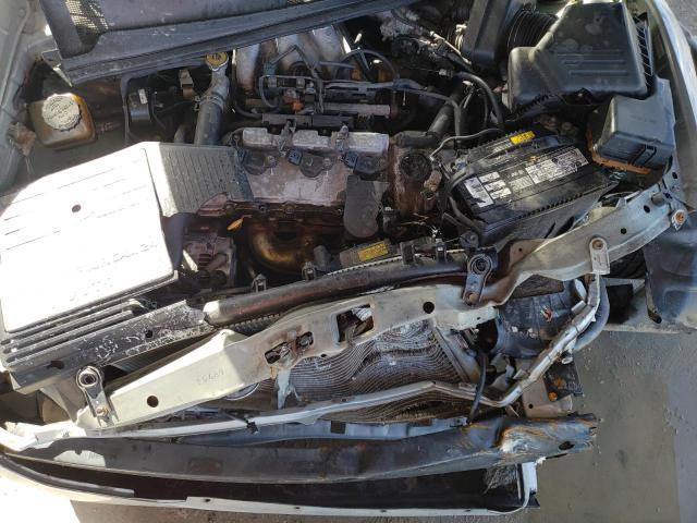 Photo 11 from auction – 2002 TOYOTA AVALON XL with VIN 4T1BF28B02U229312