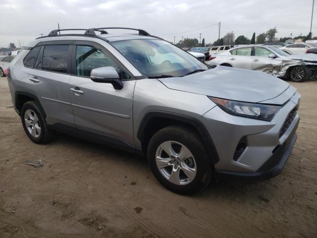 Photo 4 from auction – 2021 TOYOTA RAV4 XLE with VIN 2T3P1RFVXMC151837