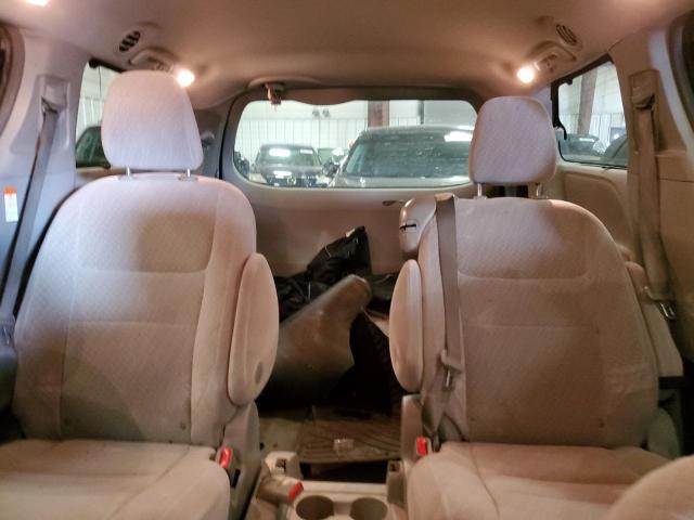 Photo 10 from auction – 2017 TOYOTA SIENNA LE with VIN 5TDKZ3DC0HS883787