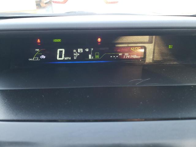Photo 9 from auction – 2013 TOYOTA PRIUS V with VIN JTDZN3EU3D3251458