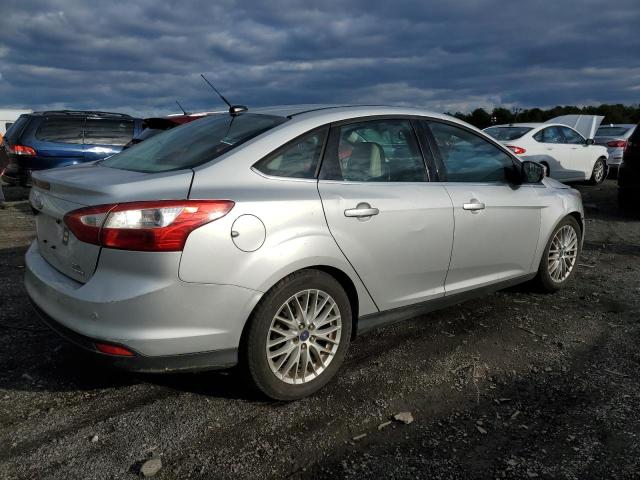 صورة رقم 3 من المزاد - 2012 FORD FOCUS SEL مع VIN 1FAHP3H27CL384695