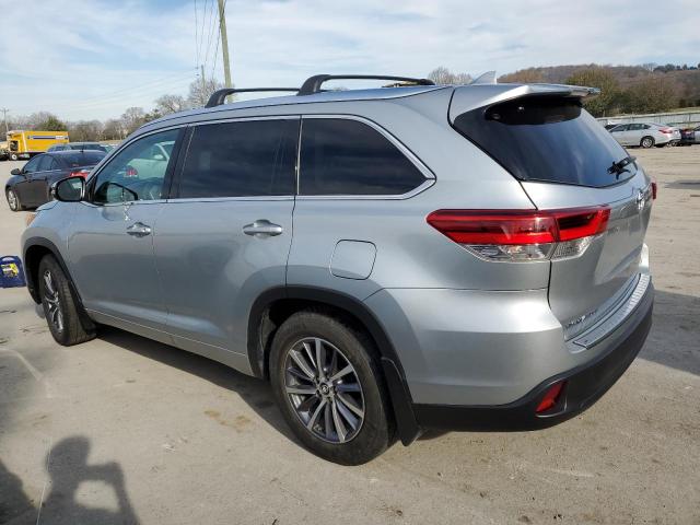 Photo 2 from auction – 2018 TOYOTA HIGHLANDER with VIN 5TDKZRFH0JS549096