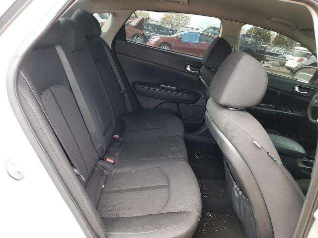 Photo 11 from auction – 2016 KIA OPTIMA LX with VIN KNDJN2A25G7843971