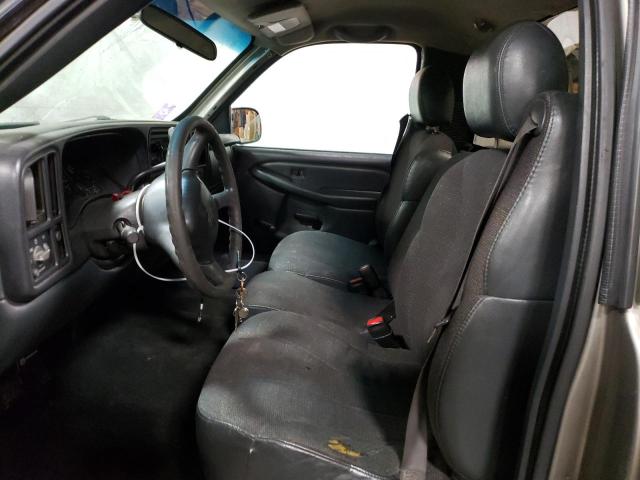 Photo 7 from auction – 2000 CHEVROLET SILVERADO with VIN 1GCEC14V9YZ366118