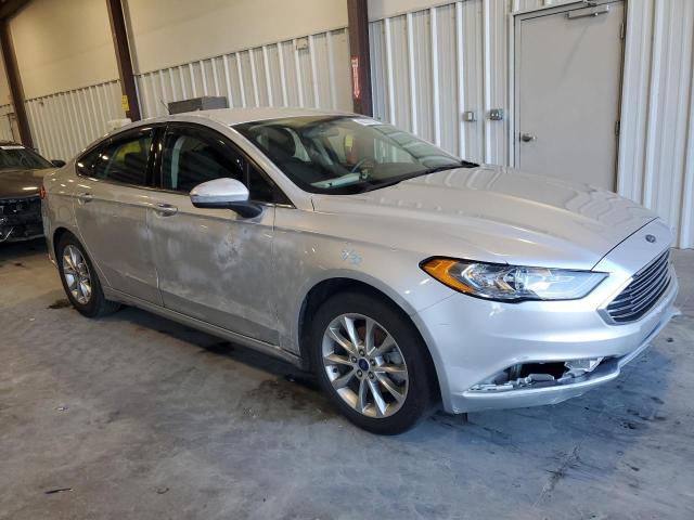 Photo 4 from auction – 2017 FORD FUSION SE with VIN 3FA6P0H75HR184439
