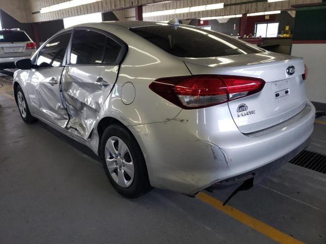 Zdjęcie 2 z aukcji – 2017 KIA FORTE LX z VIN 3KPFK4A70HE047409