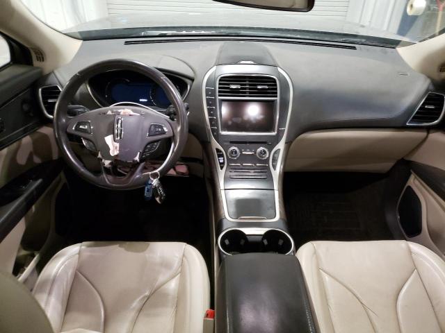 Photo 8 from auction – 2017 LINCOLN MKX RESERV with VIN 2LMPJ8LR9HBL40908