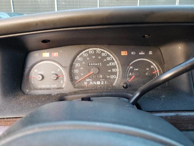Photo 9 from auction – 2003 FORD CROWN VICT with VIN 2FAFP73W13X161399