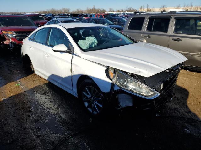 Photo 4 from auction – 2019 HYUNDAI SONATA SE with VIN 5NPE24AF9KH756944