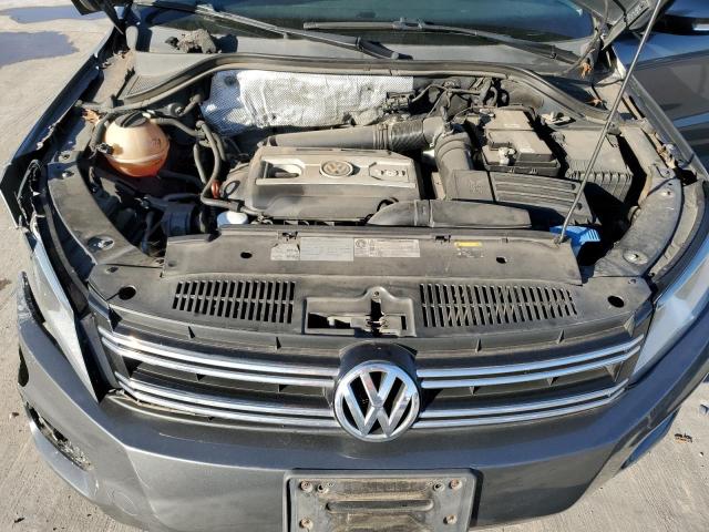 Photo 12 from auction – 2012 VOLKSWAGEN TIGUAN S with VIN WVGAV7AX6CW080413